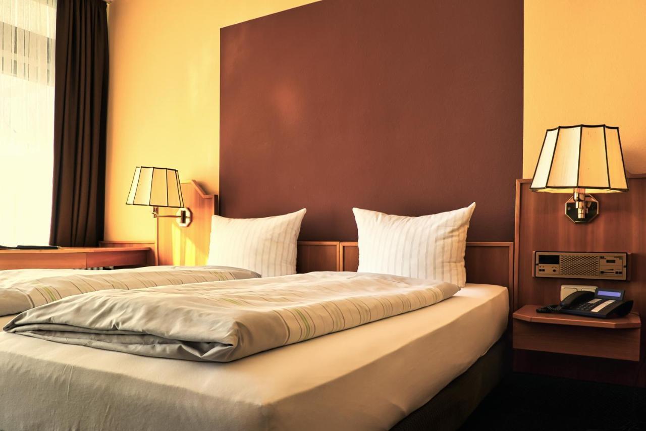 Reichels Parkhotel バート・ヴィンツハイム エクステリア 写真