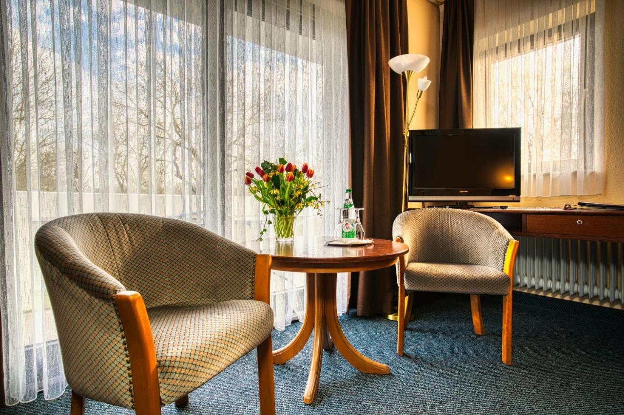 Reichels Parkhotel バート・ヴィンツハイム エクステリア 写真